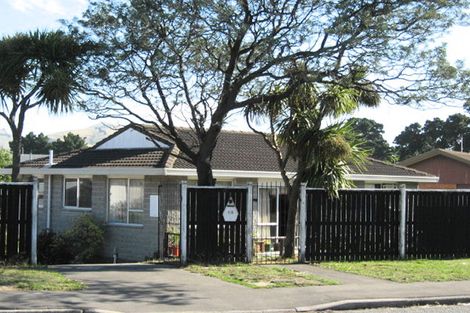 Photo of property in 10 Bromley Road, Bromley, Christchurch, 8062