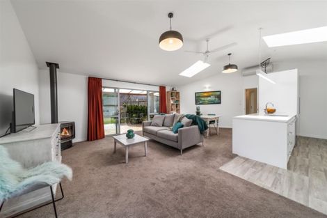 Photo of property in 6 Pritchard Place, Arrowtown, 9302