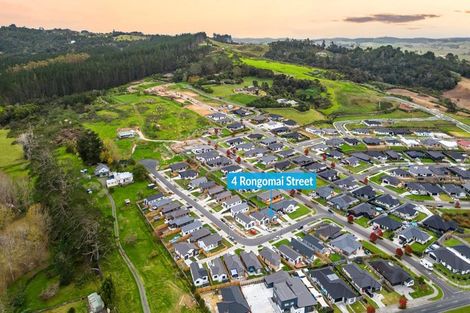 Photo of property in 4 Rongomai Street, Helensville, 0800