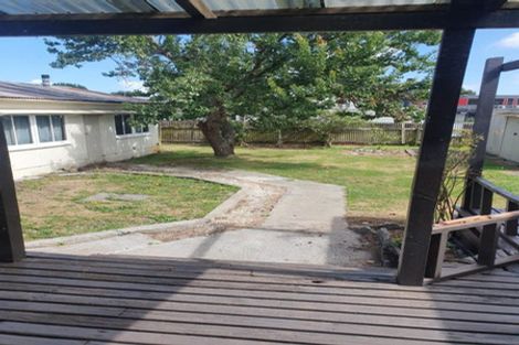 Photo of property in 129 Cambridge Street, Levin, 5510