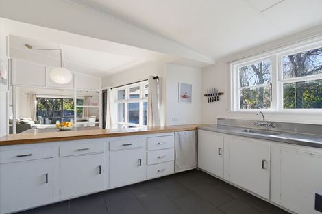 Photo of property in 13 Harker Street, Waipawa, 4210