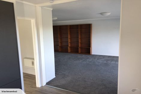 Photo of property in 17b Govind Grove, Ngaio, Wellington, 6035