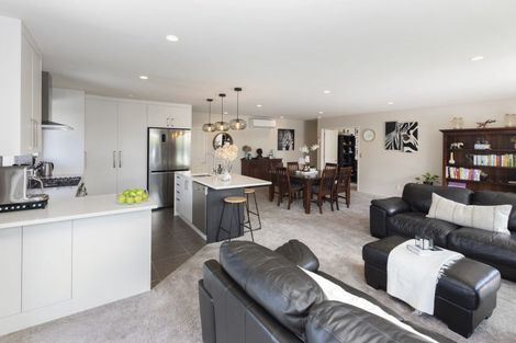 Photo of property in 7 Bernadette Street, Aidanfield, Christchurch, 8025