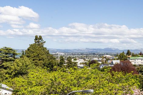 Photo of property in 2 Cobden Crescent, Bluff Hill, Napier, 4110