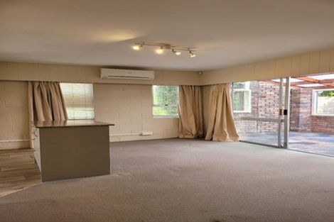 Photo of property in 1/52 Merton Road, St Johns, Auckland, 1072