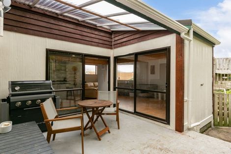 Photo of property in 12 Cullen Place, Tawa, Wellington, 5028