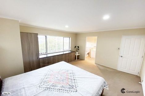 Photo of property in 23 Baverstock Road, Flat Bush, Auckland, 2016