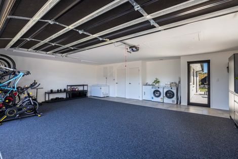 Photo of property in 10 Pa Tuna Lane, Hurdon, New Plymouth, 4310