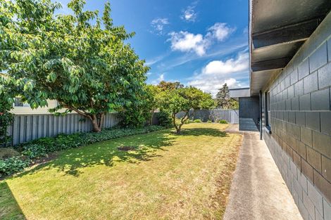 Photo of property in 3/54 Fitzherbert Avenue, Tawhero, Wanganui, 4501