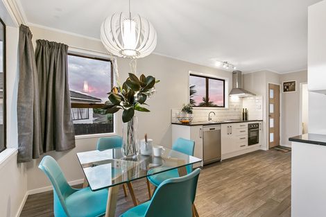 Photo of property in 7 Holborn Place, Papatoetoe, Auckland, 2025