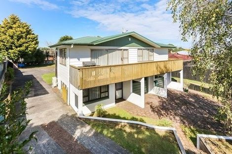 Photo of property in 22 Tatariki Street, Rosehill, Papakura, 2113