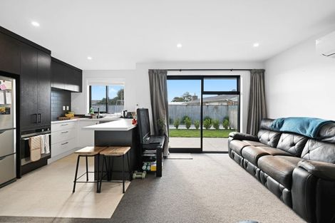 Photo of property in 1136b Heaphy Terrace, Fairfield, Hamilton, 3214