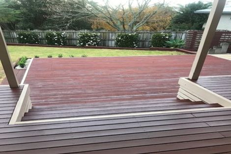 Photo of property in 6 Jim Rhind Place, Pahurehure, Papakura, 2113