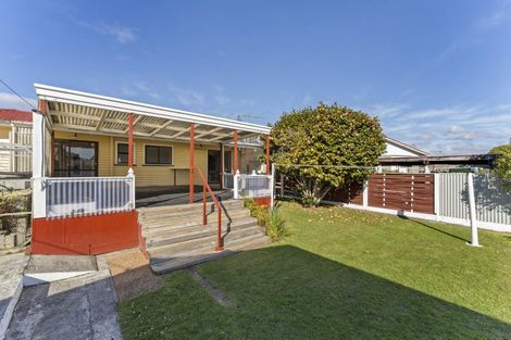 Photo of property in 31 Freemans Road, Otaki, 5512