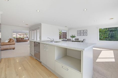 Photo of property in 47 Te Puia Drive, Aotea, Porirua, 5024