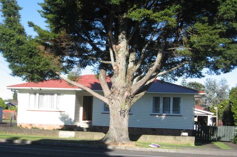 Photo of property in 156 Russell Road, Manurewa, Auckland, 2102