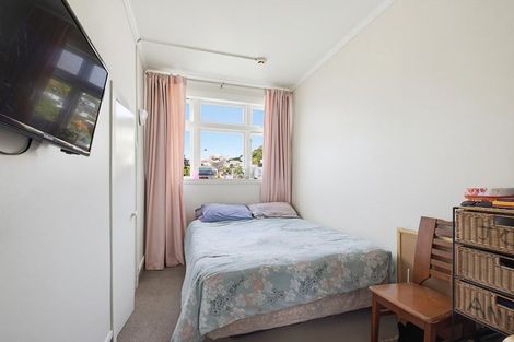 Photo of property in 21 Crawford Road, Kilbirnie, Wellington, 6022