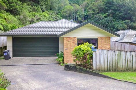 Photo of property in 92 Raukawa Street, Stokes Valley, Lower Hutt, 5019