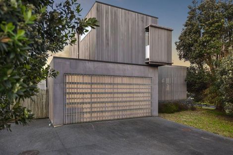 Photo of property in 19 Lagoon Way, Omaha, 0986