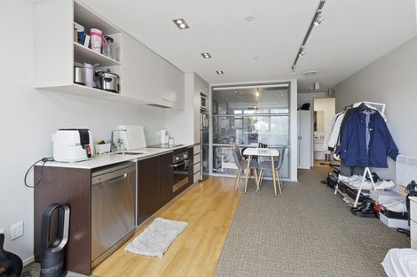 Photo of property in Masina Apartments, 312/80 Riddiford Street, Newtown, Wellington, 6021