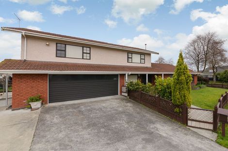 Photo of property in 14 Peter Hall Drive, Kelvin Grove, Palmerston North, 4414