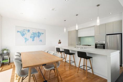 Photo of property in 4 Kastos Way, Strathmore Park, Wellington, 6022