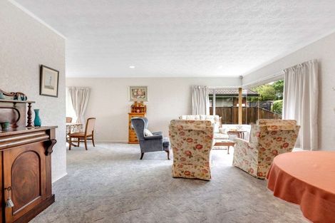 Photo of property in 24 Webb Place, Taradale, Napier, 4112