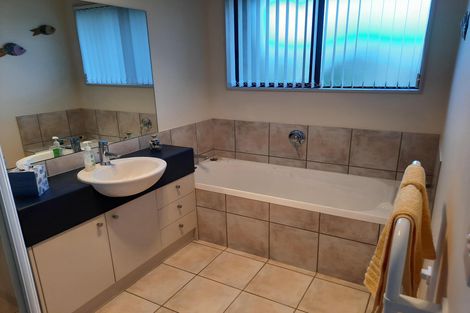 Photo of property in 26 Halyard Loop, Haruru, 0204