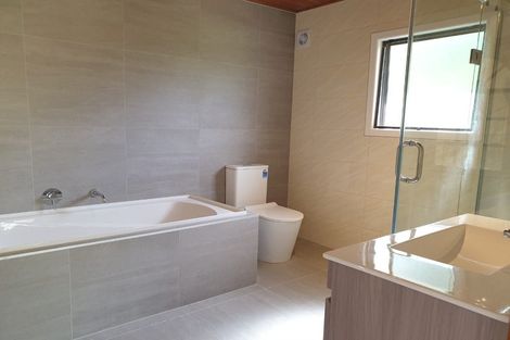 Photo of property in 2045 East Coast Road, Stillwater, Silverdale, 0993