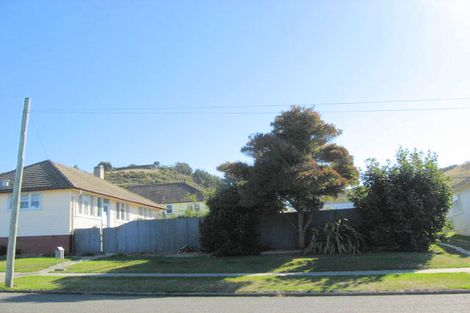 Photo of property in 2 Mclean Street, Oamaru North, Oamaru, 9400