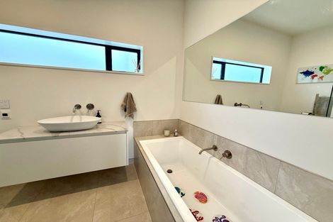 Photo of property in 13 Matuku Lane, Heathcote Valley, Christchurch, 8022