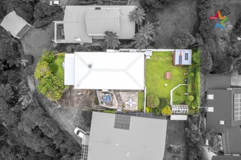 Photo of property in 35 Normandale Road, Normandale, Lower Hutt, 5010