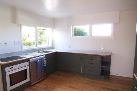 Photo of property in 7 Whyte Street, Paraparaumu Beach, Paraparaumu, 5032