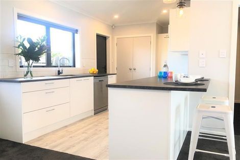 Photo of property in 2/34 Woolfield Road, Papatoetoe, Auckland, 2025