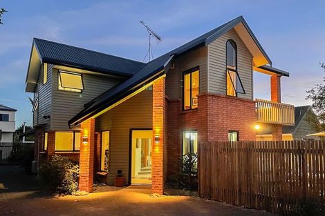 Photo of property in 4a Wellington Street, Hamilton East, Hamilton, 3216