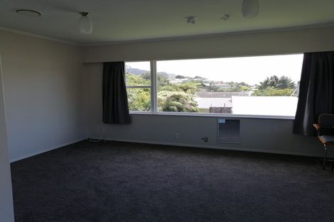 Photo of property in 38 Pembroke Street, Tawa, Wellington, 5028