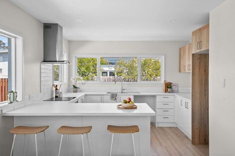 Photo of property in 97 Palmers Road, New Brighton, Christchurch, 8083