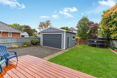 Photo of property in 16 Farrington Avenue, Bishopdale, Christchurch, 8053