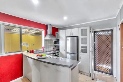 Photo of property in 2/28 Allenby Road, Papatoetoe, Auckland, 2025