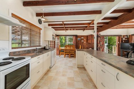 Photo of property in 255 Spencer Road, Lake Tarawera, Rotorua, 3076