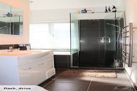 Photo of property in 688 Great North Road, Grey Lynn, Auckland, 1021