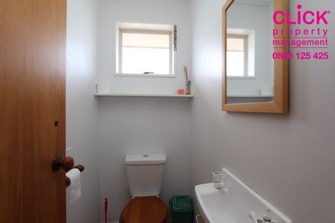 Photo of property in 17 Patrick Street, The Glen, Dunedin, 9011