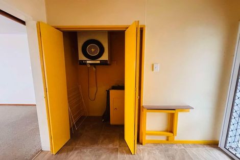 Photo of property in 10 Kiwi Court, Roslyn, Palmerston North, 4414