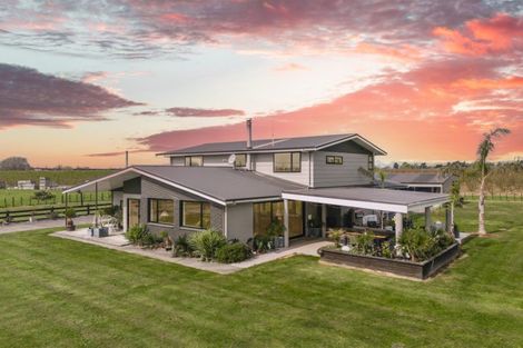 Photo of property in 1458 Southland Road, Longlands, Hastings, 4120