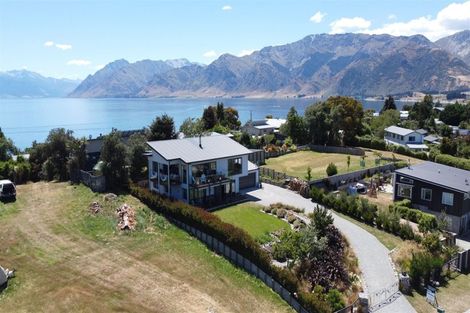 Photo of property in 7 Moraine Place, Lake Hawea, Wanaka, 9382