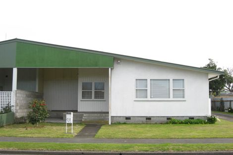 Photo of property in 2/50 Exeter Crescent, Pirimai, Napier, 4112