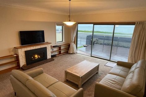 Photo of property in 82 The Esplanade, Westshore, Napier, 4110