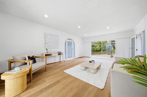 Photo of property in 4220a Great North Road, Glendene, Auckland, 0602