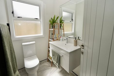 Photo of property in 13 Freedom Drive, Kelvin Grove, Palmerston North, 4414