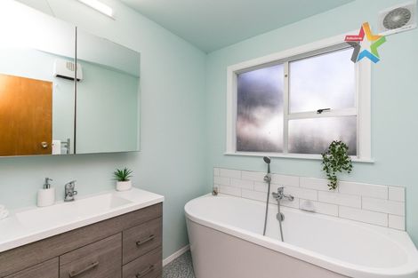 Photo of property in 15 Hauraki Street, Karori, Wellington, 6012